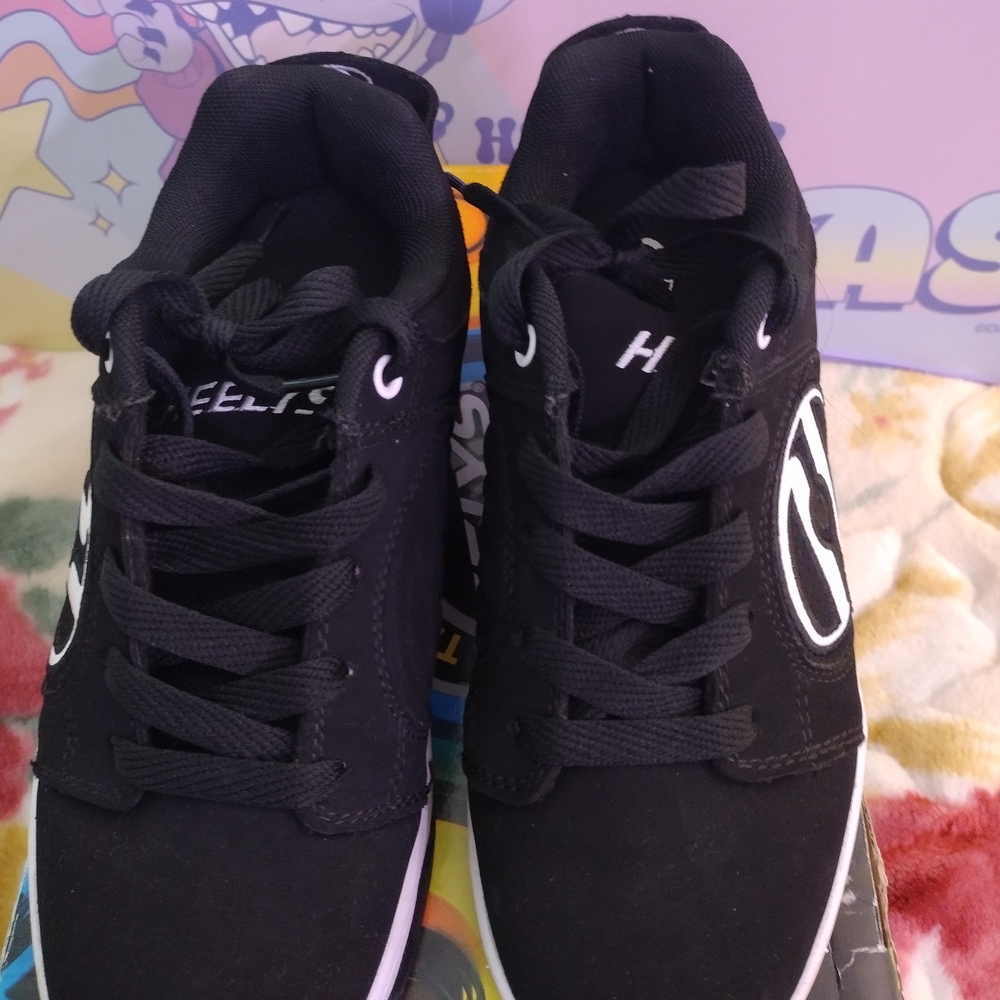 Black Heelys Skate Shoes